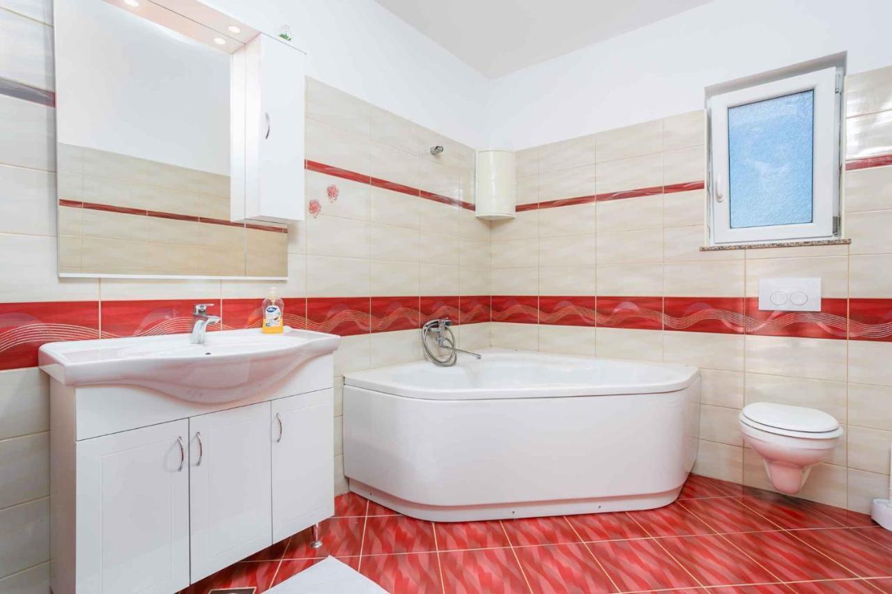 Apartments In Cizici/Insel Krk 31083 Ngoại thất bức ảnh