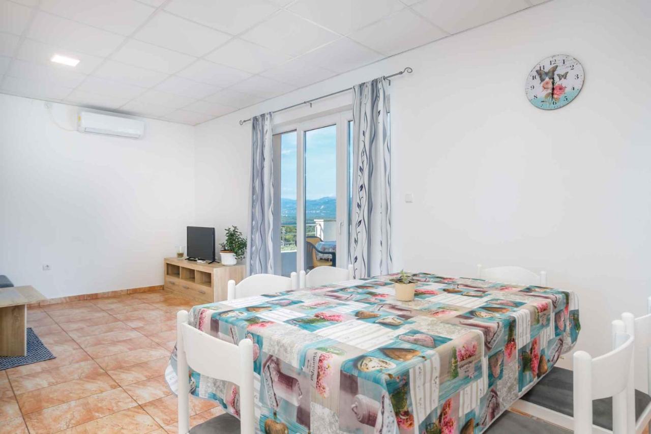 Apartments In Cizici/Insel Krk 31083 Ngoại thất bức ảnh